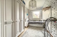 Gallery 01