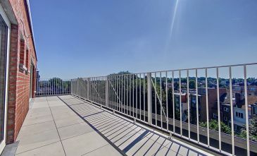 Superbe Duplex Penthouse 145m² - 3 Chambres - Terrasses