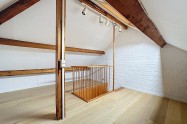Gallery 01
